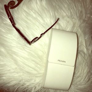 ❤️SOLD❤️ Perfect Prada Black Sunglasses